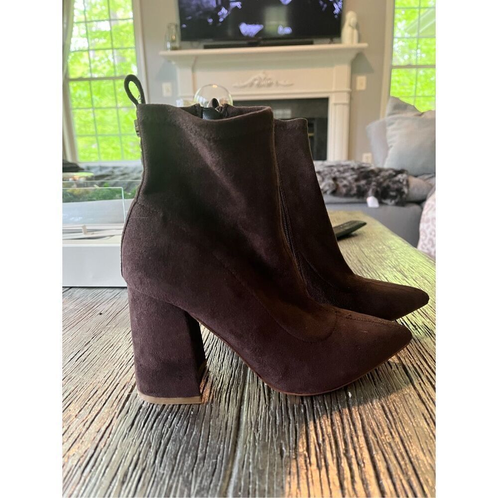 Steve Madden Falona Brown Stretch Moleskin Heeled Booties sz 7 EUC